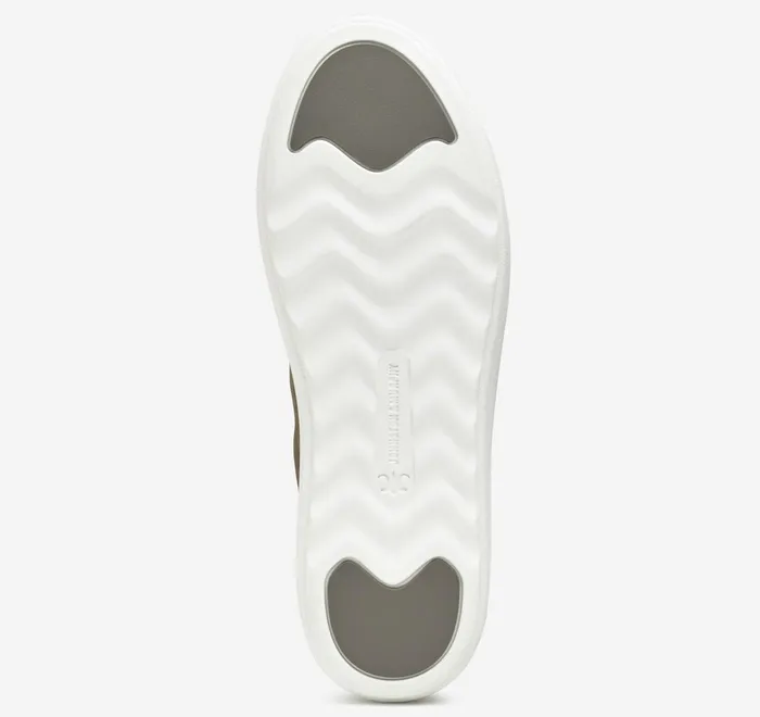 JohnstonandMurphy Sneakers Cammie LaceUp Gray Tumbled Nubuck 8211 Women JohnstonandMurphy Sneakers Cammie LaceUp Gray Tumbled Nubuck 8211 Women