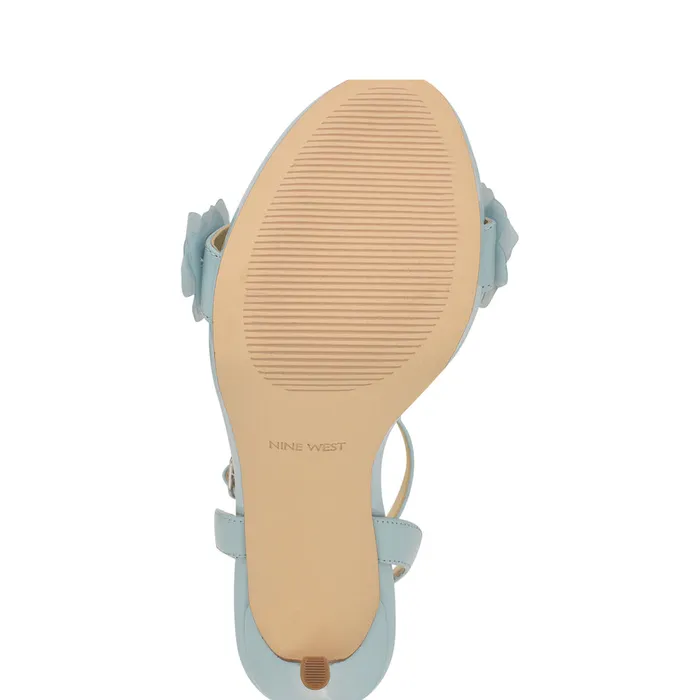 Lovely Flower Platform Sandals Lovely Flower Platform Sandals