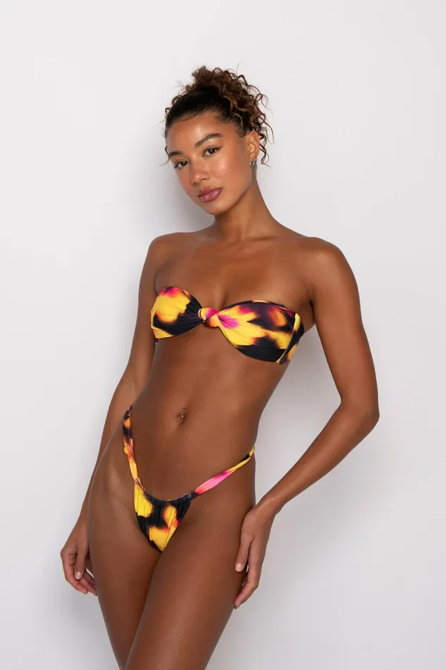 Skatie Tops Lyndi Bikini Top Aura 8211 Women