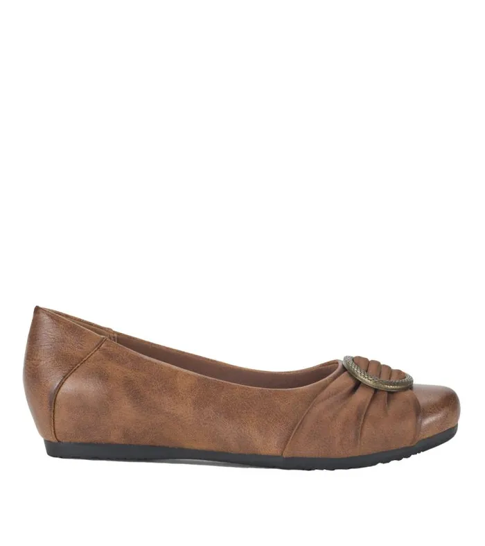 Women Baretraps Flats and Loafers Mabely Flat Brown Women Baretraps Flats and Loafers Mabely Flat Brown
